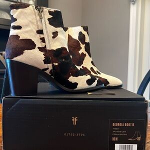 Frye Georgia Bootie Cowhide Pattern